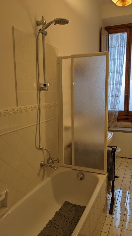 Double Bedroom In Beautiful 30's Style Pensión